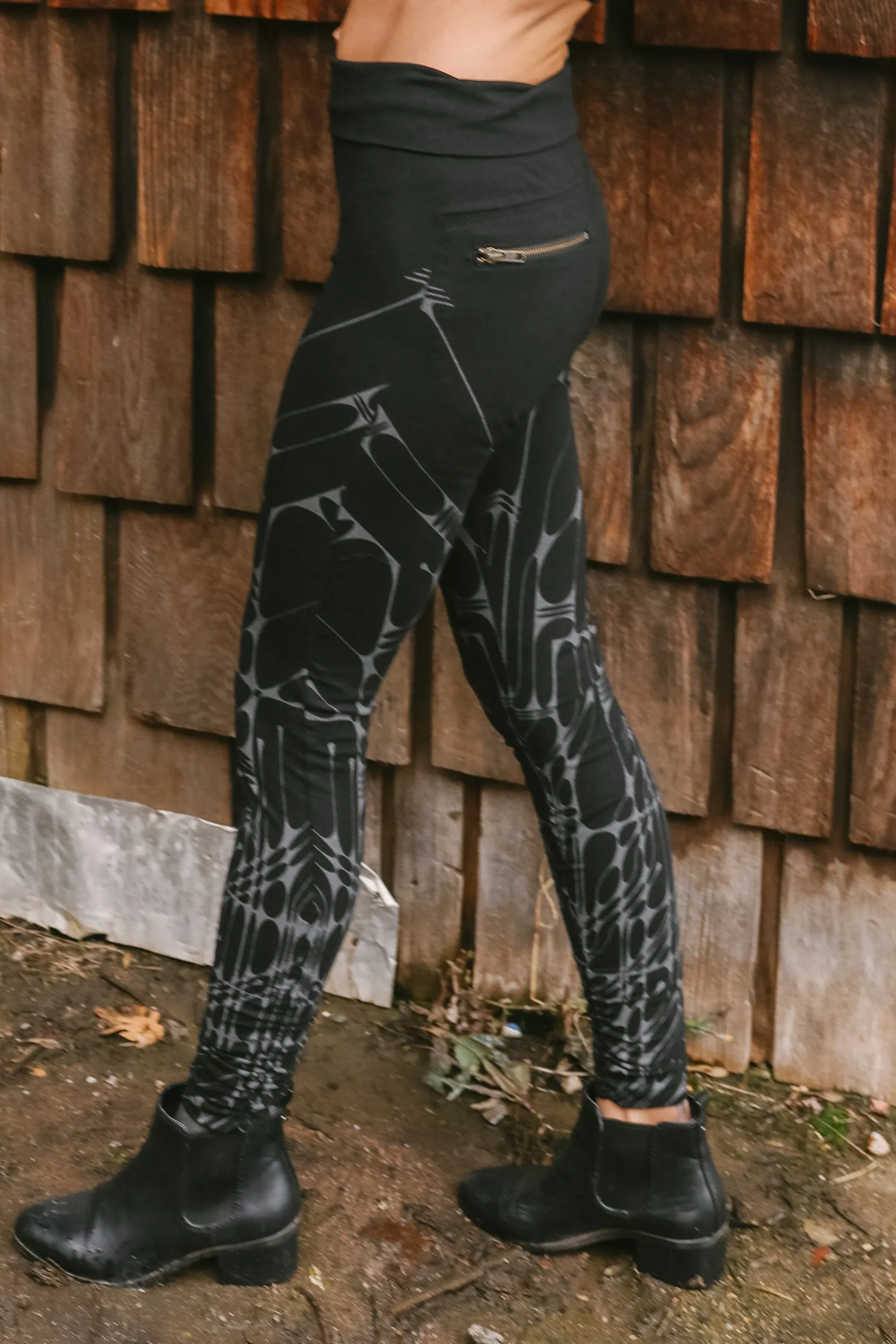 Arrow Leggings - Black/Gray