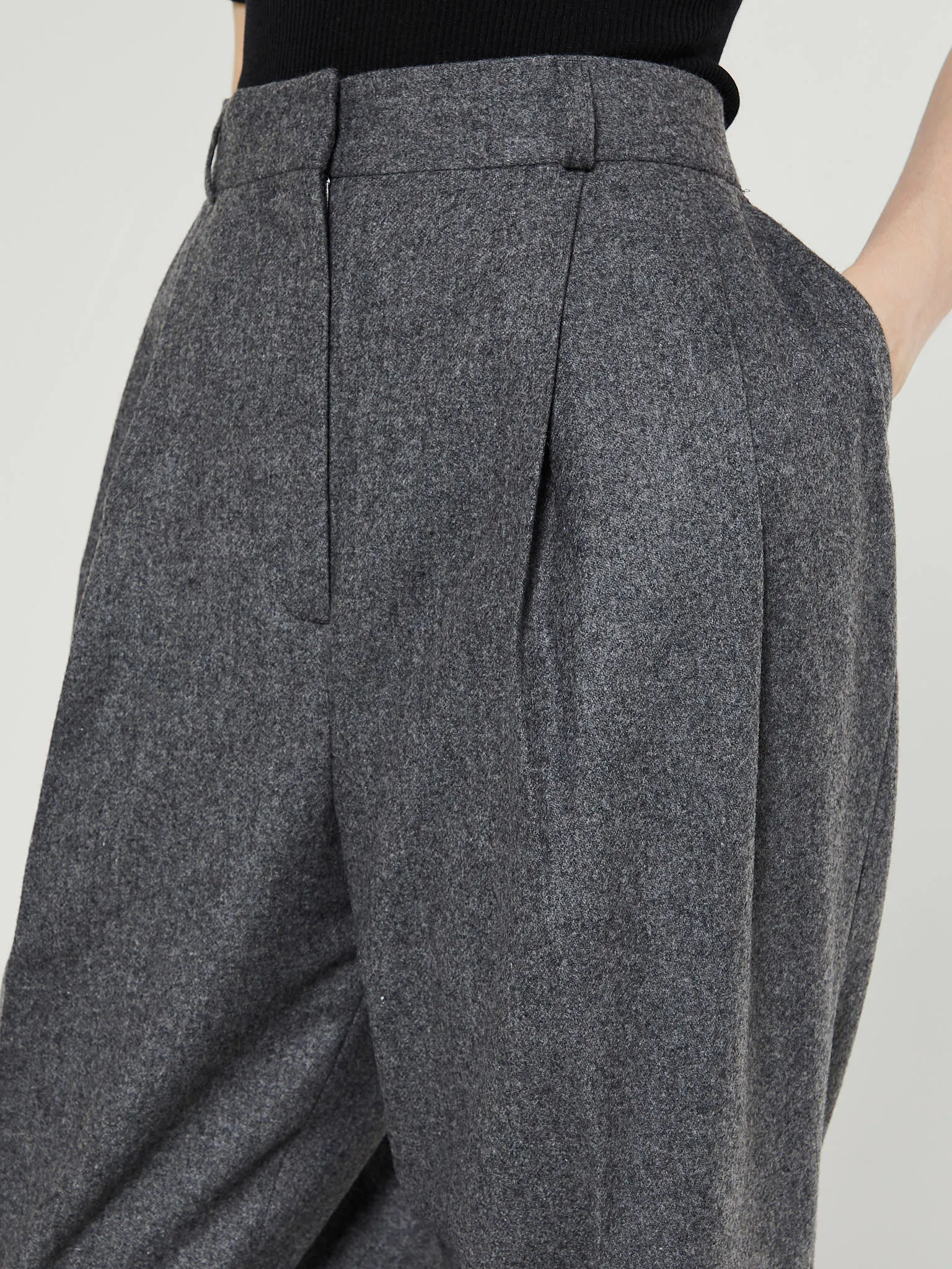 Double-Pleated Tailored Trousers in Grey Melange