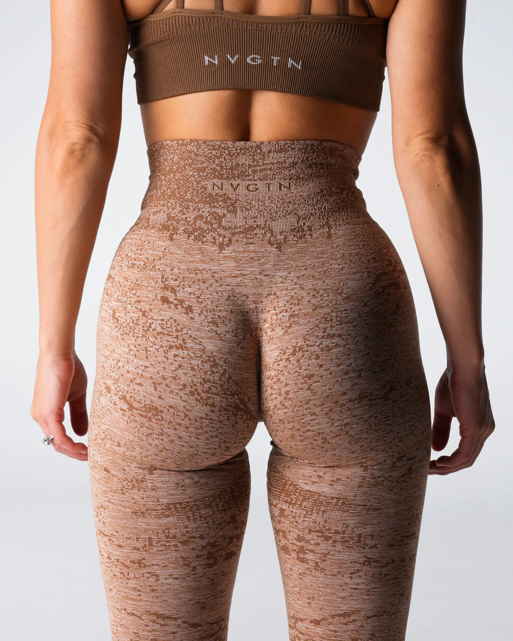 Sand Digital Seamless Leggings