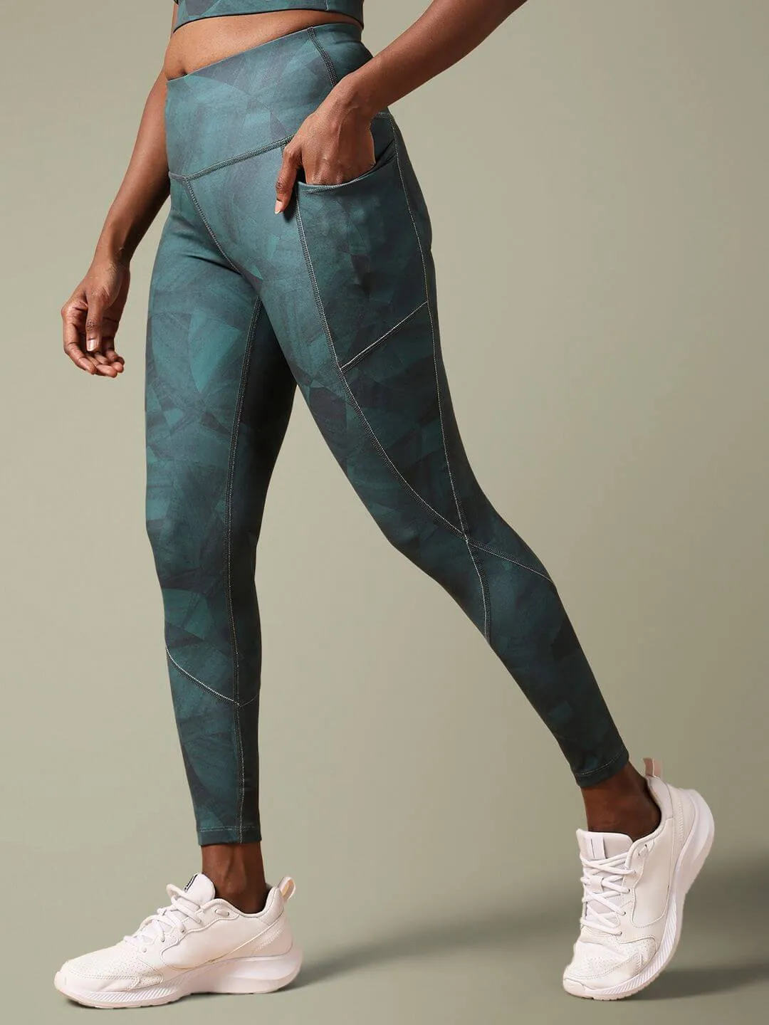 Stellar Green Cross Back Crop Top & Aura Leggings