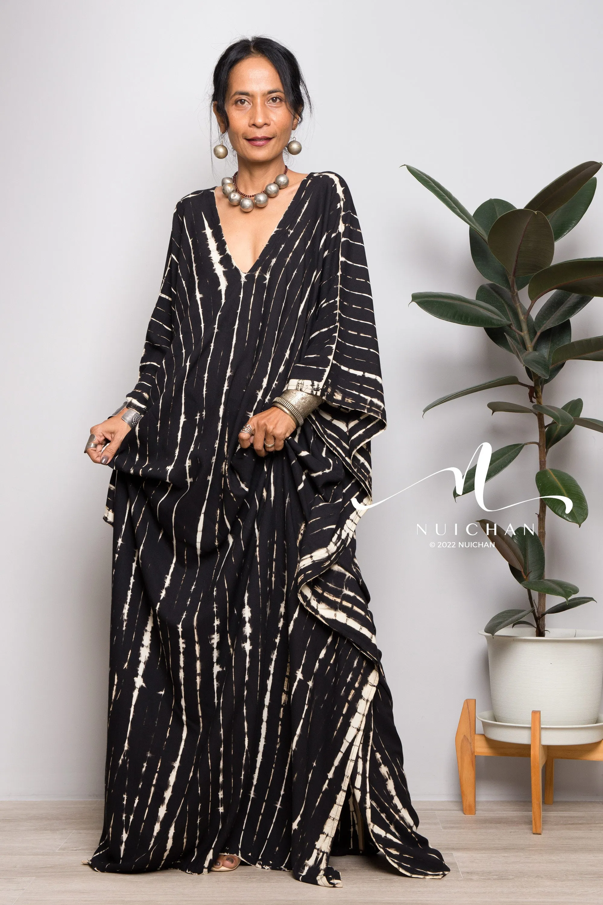 Tie dye kaftan, Beach dress, Long black Maxi dress, resort Kaftan, Summer kaftan, Loungewear