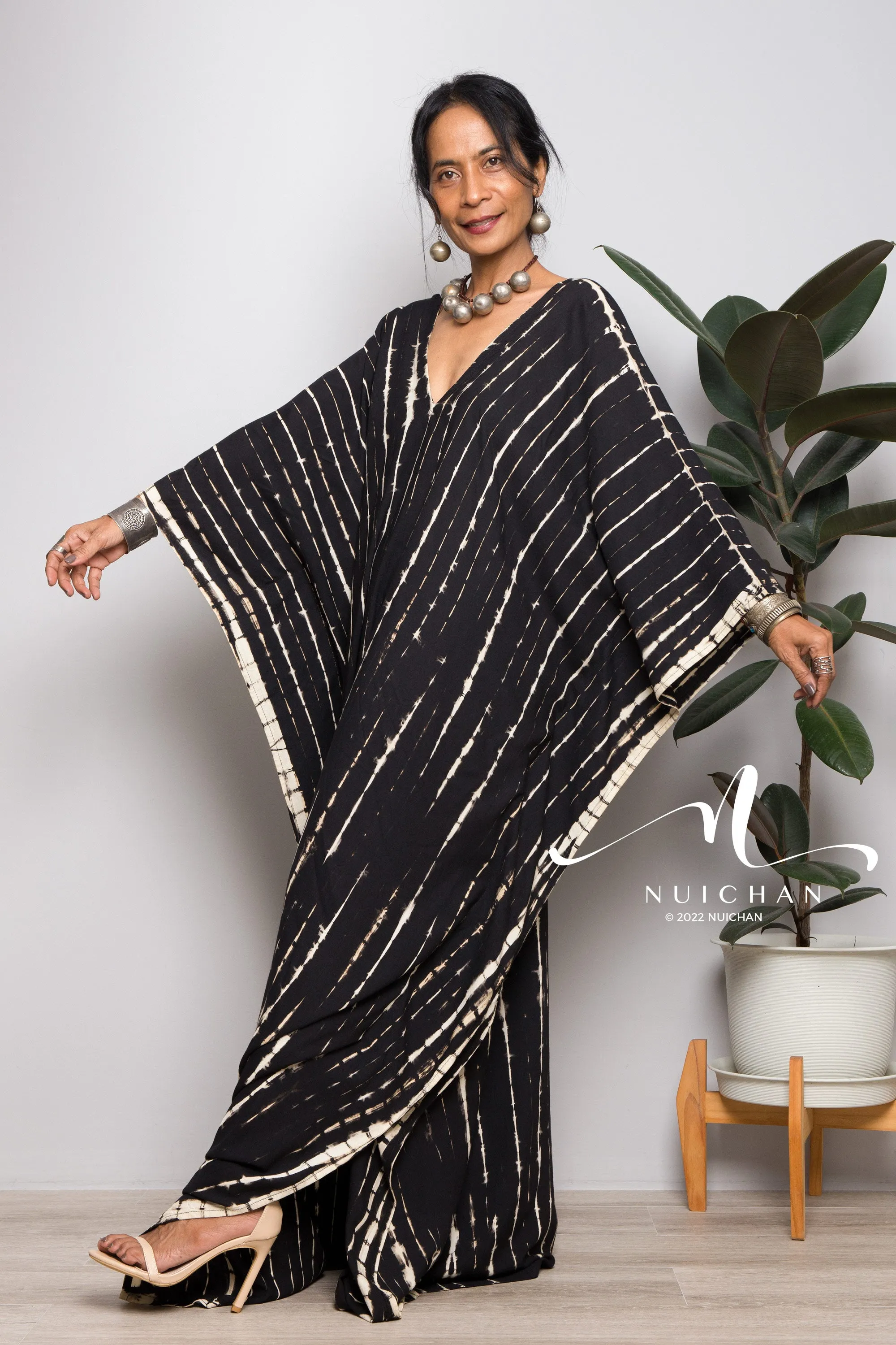 Tie dye kaftan, Beach dress, Long black Maxi dress, resort Kaftan, Summer kaftan, Loungewear