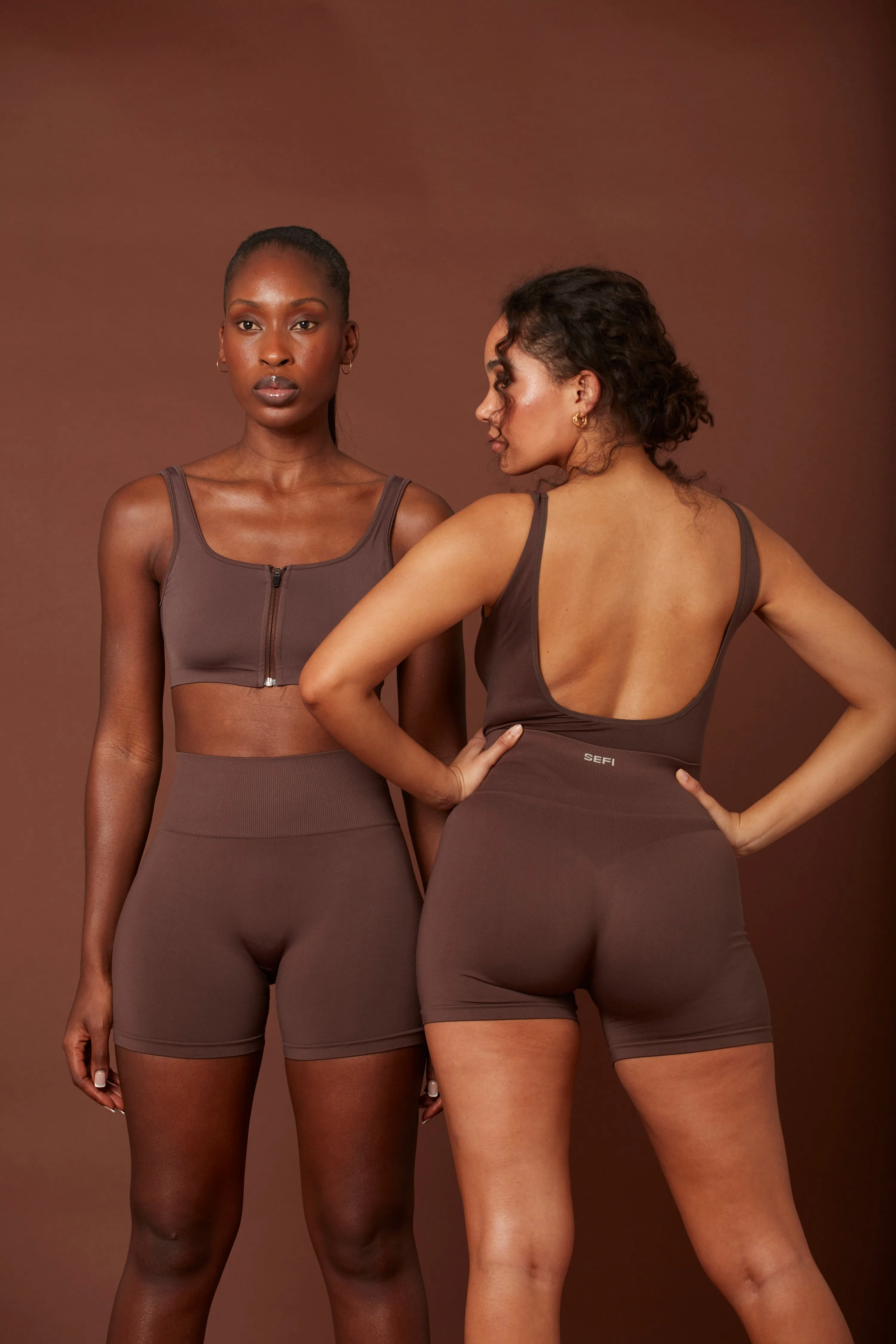 Timeless 5 Inch Shorts - Cocoa Brown