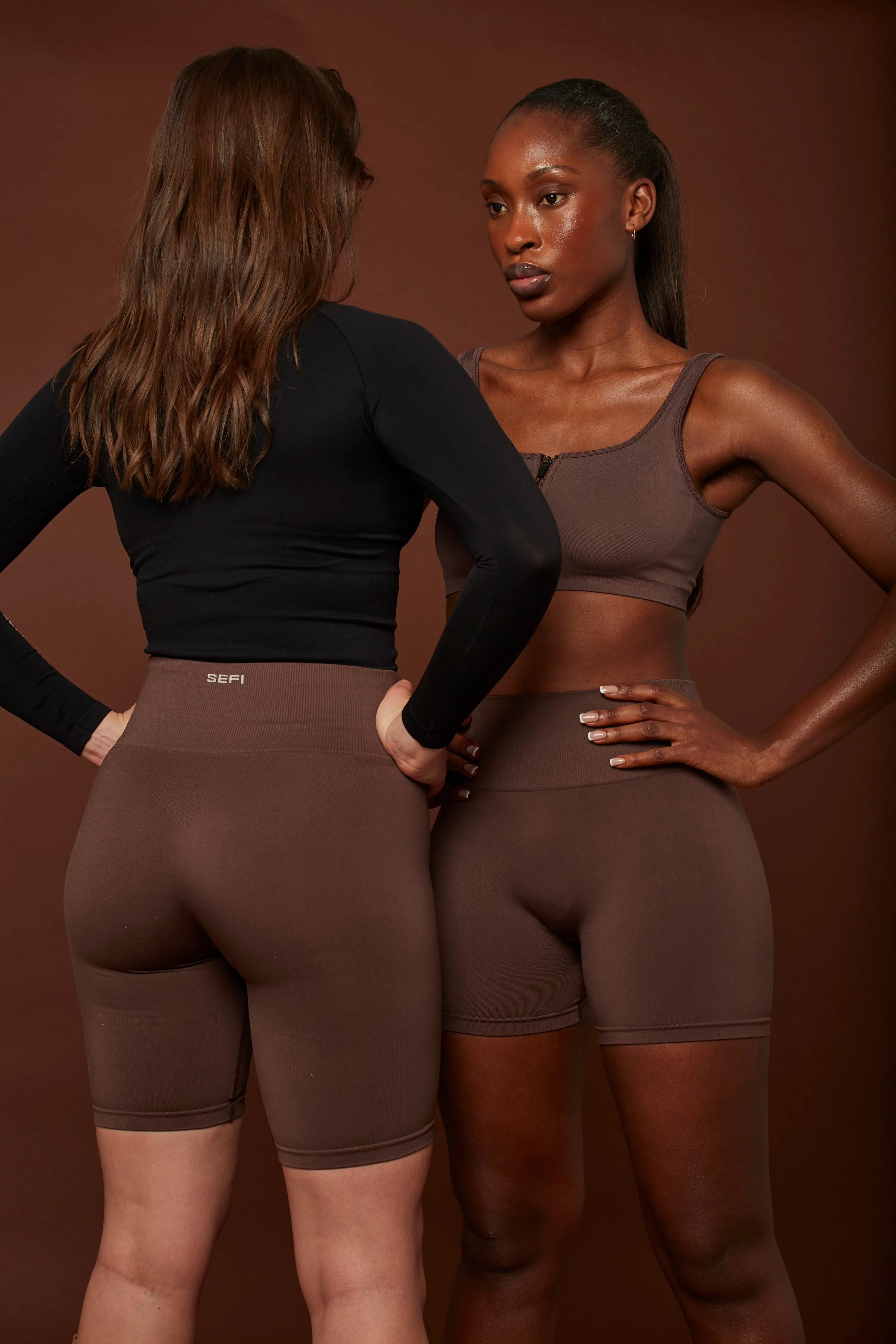 Timeless 9 inch Shorts - Cocoa Brown